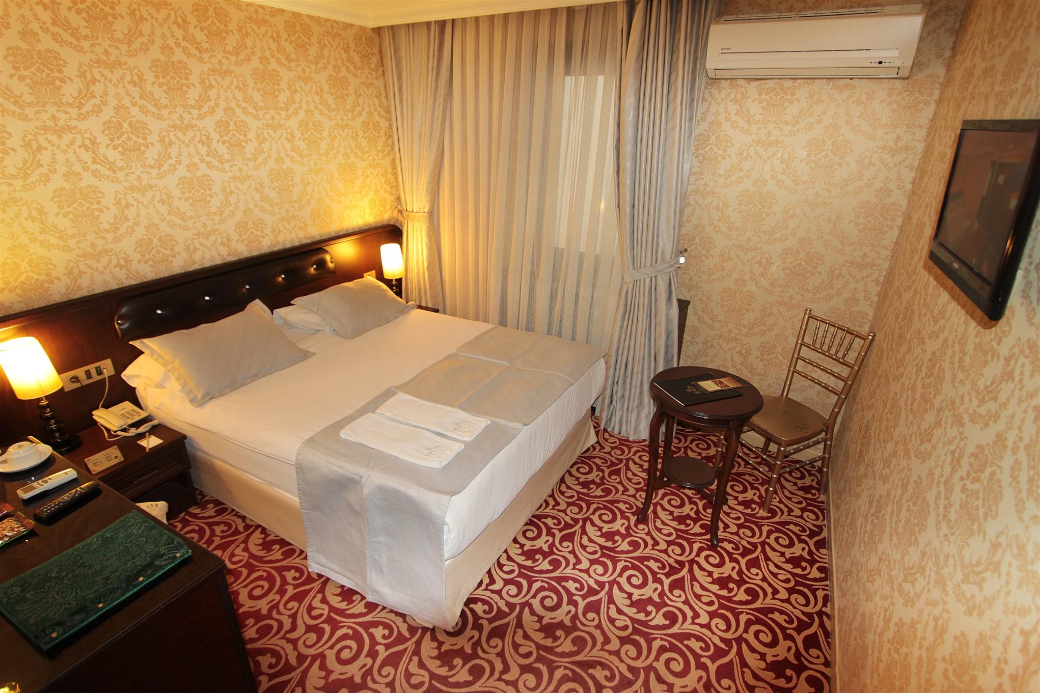Balin Hotel - Special Category Istanboel Buitenkant foto