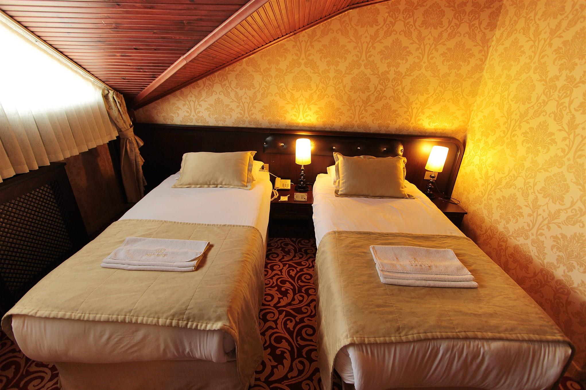 Balin Hotel - Special Category Istanboel Buitenkant foto